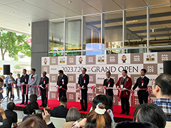 狸小路150周年記念式典