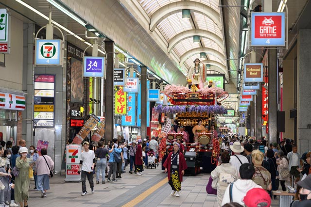 北海道神宮例祭 × 狸小路商店街【山車巡行】